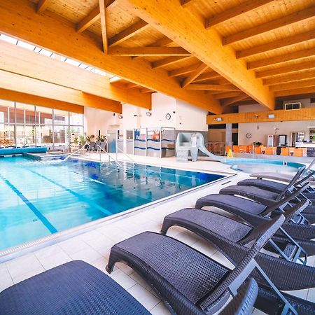 Wellness & Spa Hotel Certov מראה חיצוני תמונה