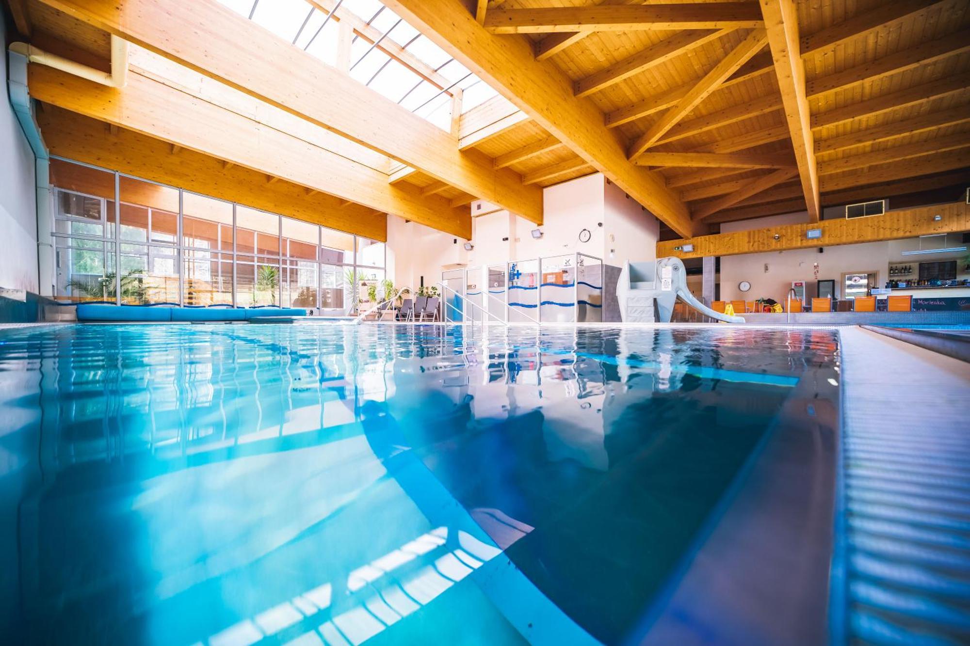 Wellness & Spa Hotel Certov מראה חיצוני תמונה