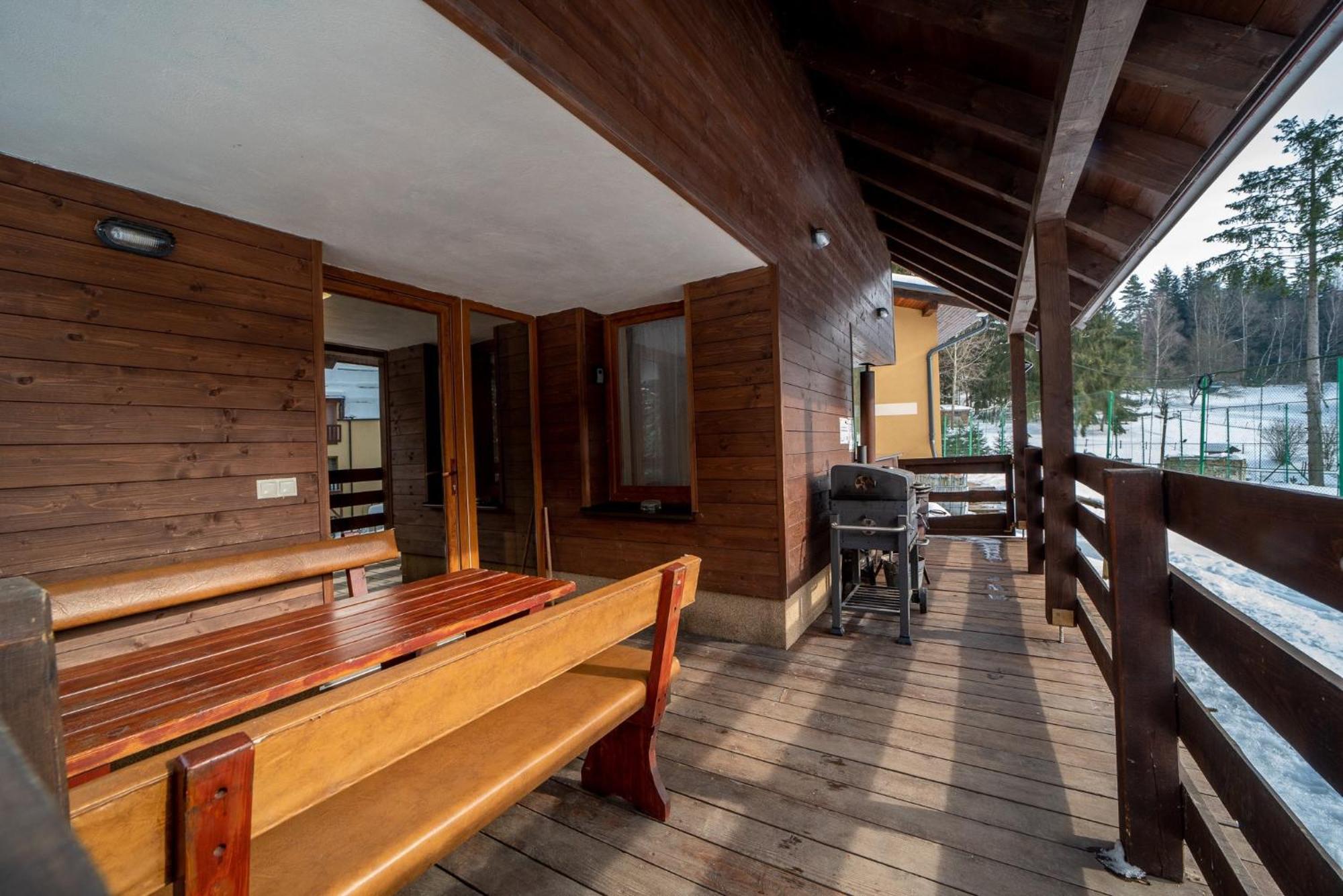Wellness & Spa Hotel Certov מראה חיצוני תמונה