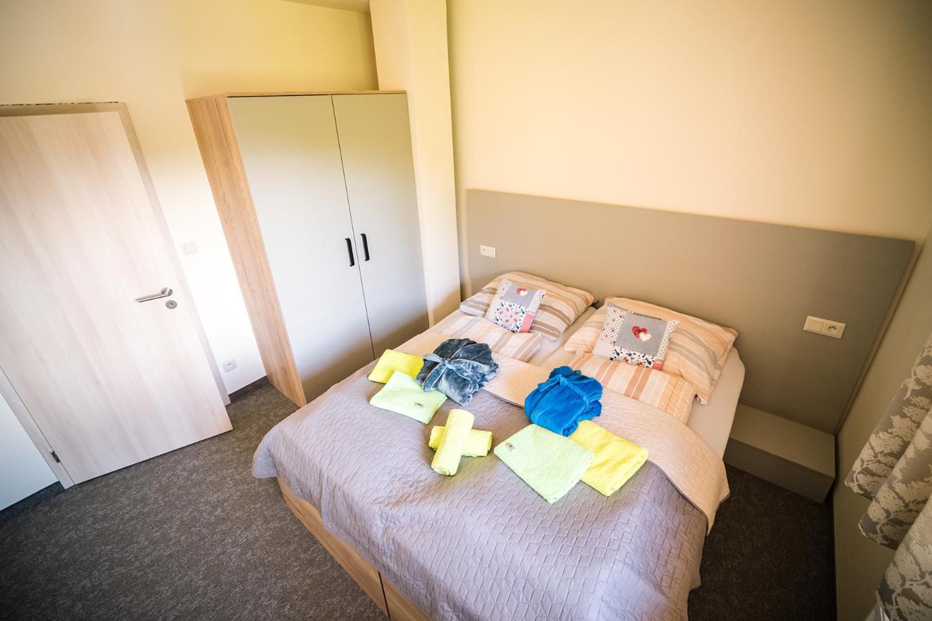 Wellness & Spa Hotel Certov מראה חיצוני תמונה