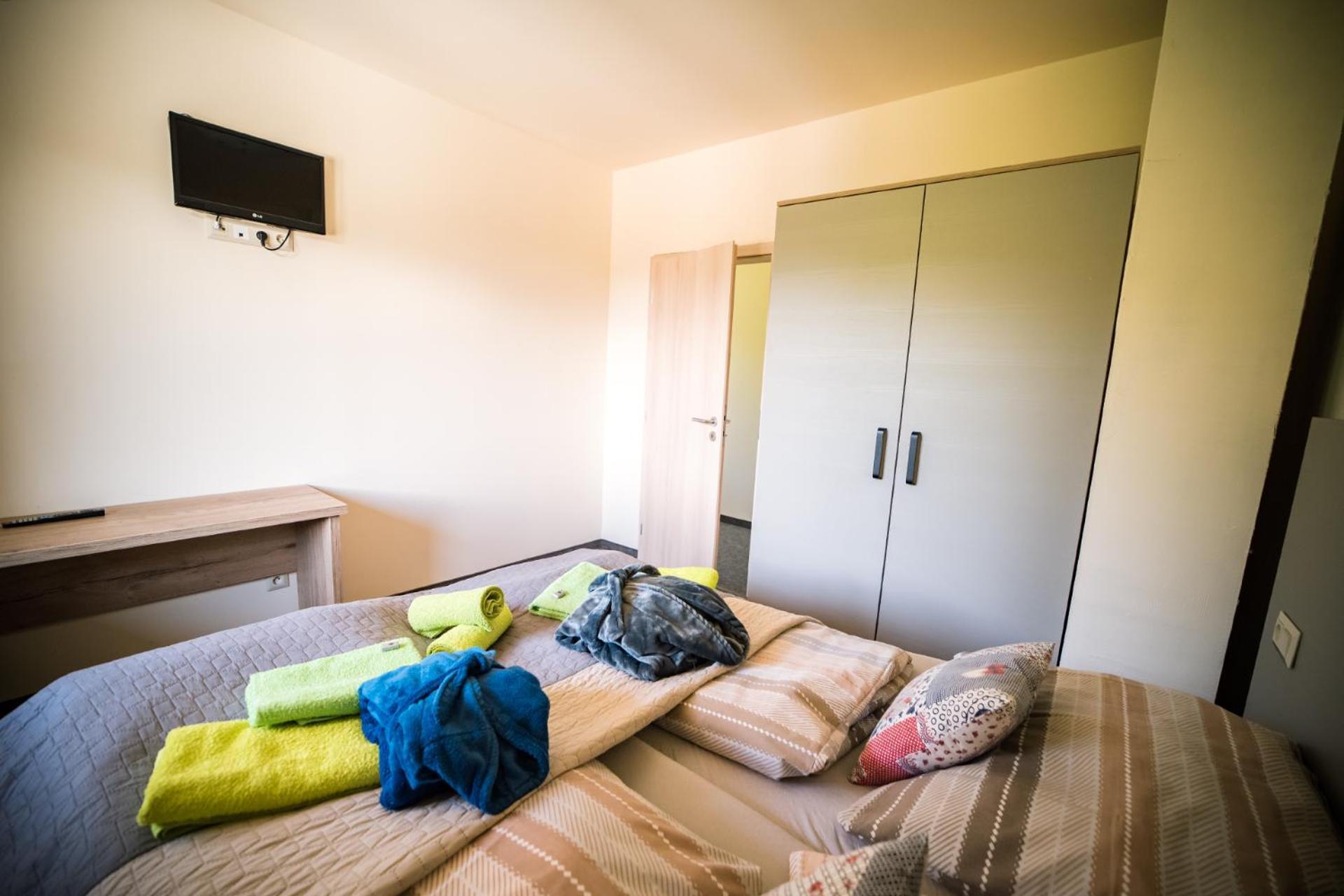Wellness & Spa Hotel Certov מראה חיצוני תמונה
