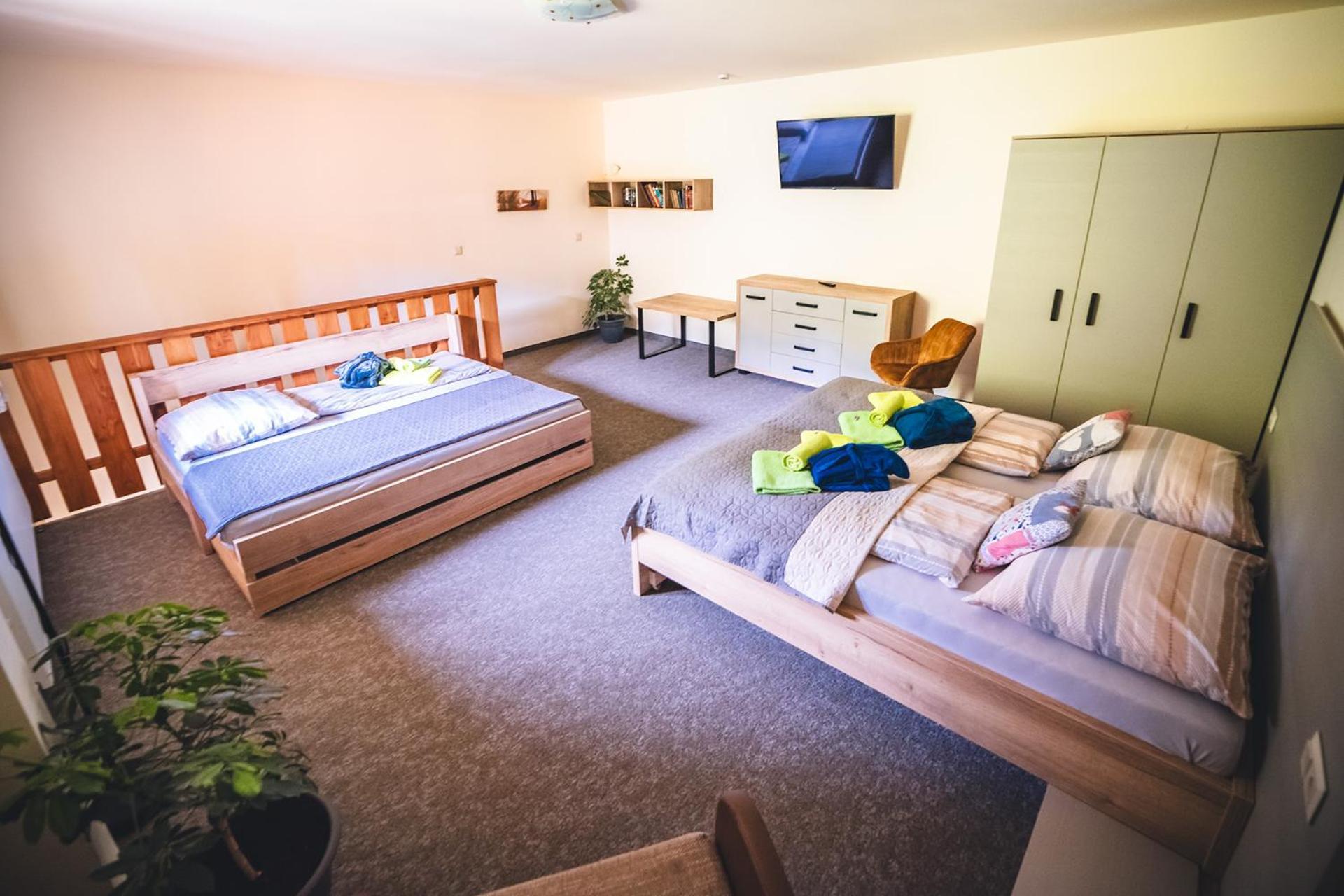 Wellness & Spa Hotel Certov מראה חיצוני תמונה