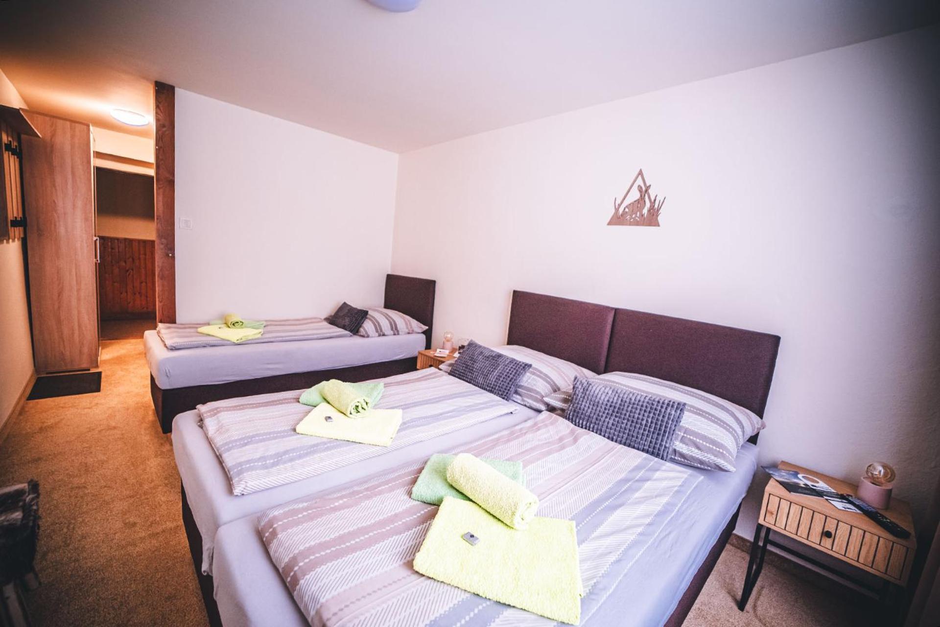 Wellness & Spa Hotel Certov מראה חיצוני תמונה