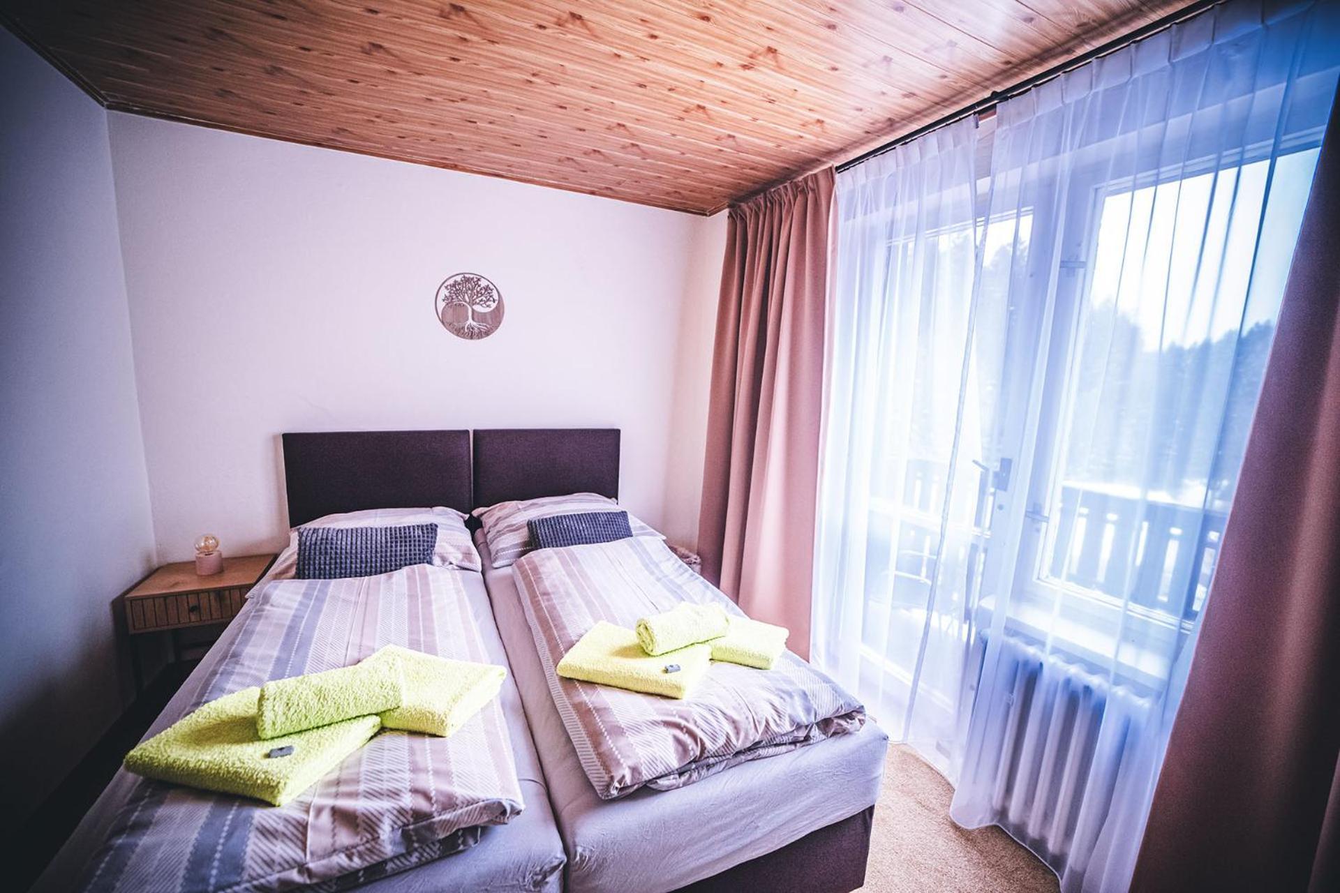 Wellness & Spa Hotel Certov מראה חיצוני תמונה